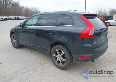 2012 Volvo Xc60 T6/T6 Platinum/T6 Premier Plus/T6 R-Design/T6 R-Design Platinum/T6 R-Design Premier Plus z USA, uszkodzony, nr VIN YV4902DZ7C2341168